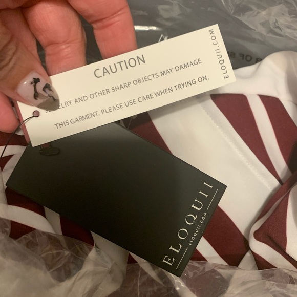 Eloquii - The Wild Stripe Wrap Top - White & Chocolate - Picture 5 of 7